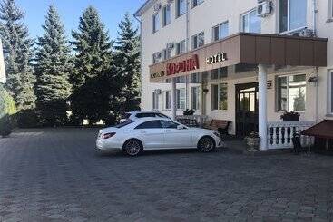 هتل Korona