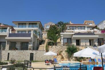 Kulube - Kalkan