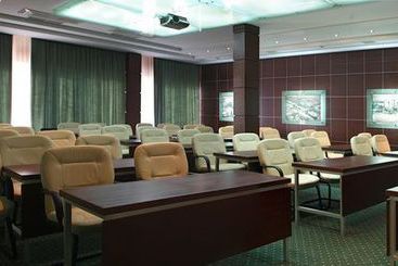 هتل Malachite Congress