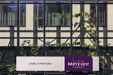 هتل Mercure Lyon Centre Gare Part Dieu