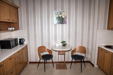 هتل Optima Collection Aurora Kryvyi Rih