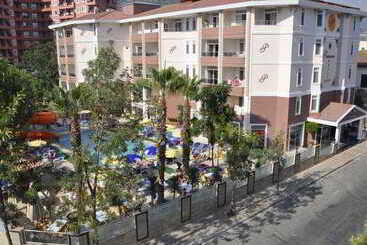 هتل Primera & Apart