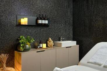 هتل Verno House Budapest, Vignette Collection, An Ihg