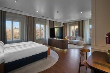 هتل Verno House Budapest, Vignette Collection, An Ihg