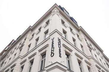 هتل Verno House Budapest, Vignette Collection, An Ihg