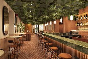 هتل Verno House Budapest, Vignette Collection, An Ihg