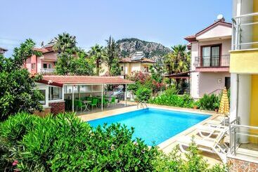 Karaca Apart