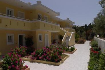 Kontessa Apartments