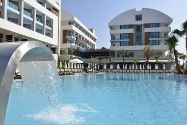 Port Side Resort   All Inclusive