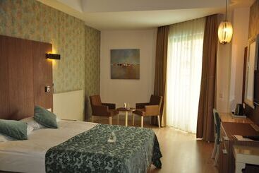 Port Side Resort All Inclusive
