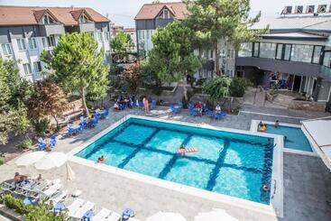 Reis Thermal Otel
