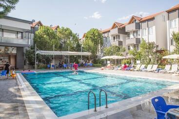 Reis Thermal Otel