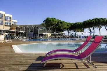 اقامتگاه Le Village Des Isles