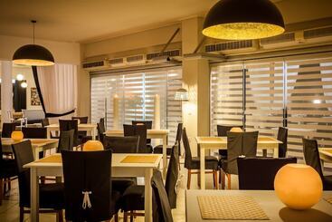 استراحتگاه Skopelos Holidays Hotel & Spa