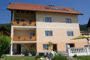 צימר Privatzimmer Mitterbacher