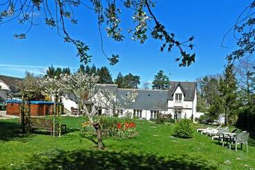 پانسیون Le Jardin De Josseline