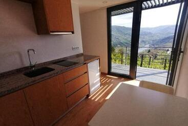 تختخواب و صبحانه Casa Miradouro