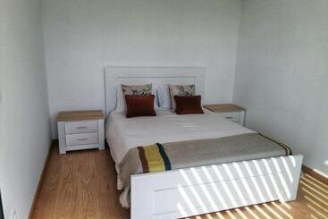 تختخواب و صبحانه Casa Miradouro