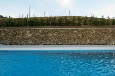 تختخواب و صبحانه Casa Miradouro