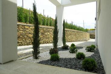 تختخواب و صبحانه Casa Miradouro