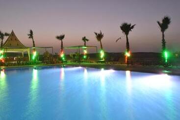 هتل Canyon Lodge Désert Agafay