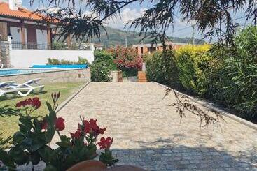 هتل Casa Da Touça