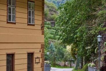 پانسیون Haus Zum Prater