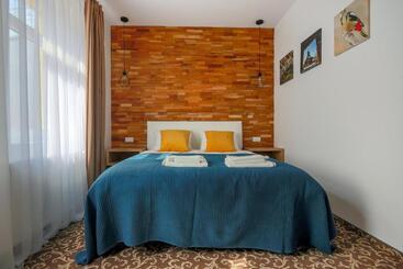 تختخواب و صبحانه Residence Rooms Bucovina