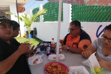 هتل Villa Marán Chachalacas Ambiente Familiar
