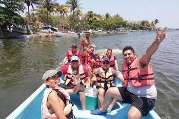 هتل Villa Marán Chachalacas Ambiente Familiar