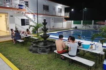 هتل Villa Marán Chachalacas Ambiente Familiar