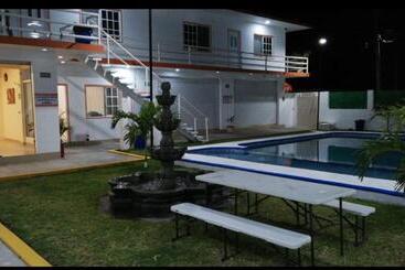 هتل Villa Marán Chachalacas Ambiente Familiar