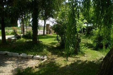 پانسیون Borgo Tarapino