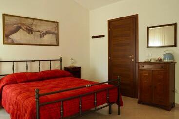 پانسیون Borgo Tarapino