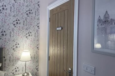 پانسیون Bridgeside Rooms