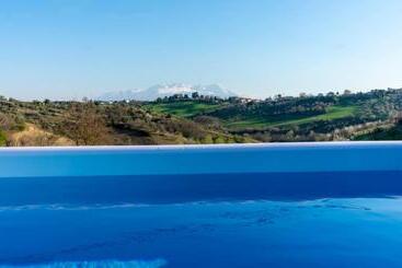 تختخواب و صبحانه La Casa Del Nonno