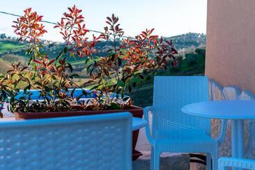 تختخواب و صبحانه La Casa Del Nonno