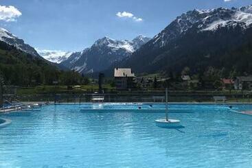 민박 Studio In Klosters