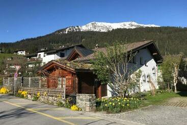 민박 Studio In Klosters