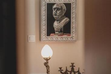 تختخواب و صبحانه Viterbo 8   The Artists House