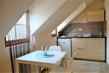 Downtown Apartments Deluxe