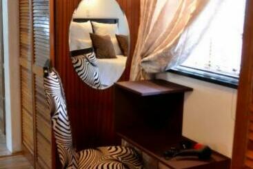 پانسیون Azrielle Guesthouse