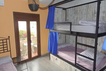 پانسیون La Pita Guesthouse