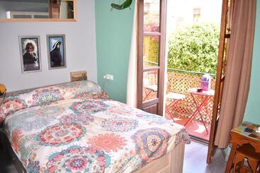 پانسیون La Pita Guesthouse