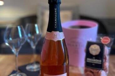 تختخواب و صبحانه Champagne Philippe Martin