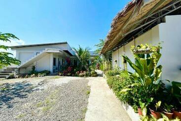 펜션 Ananas Guesthouse