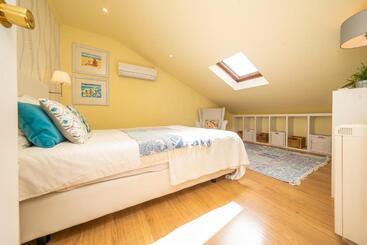 پانسیون Lourenço S House Deluxe Cascais