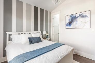 پانسیون Vancouver West Cozy Retreat By Host Launch