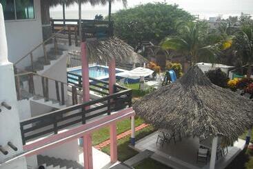 هتل Villas Del Rey