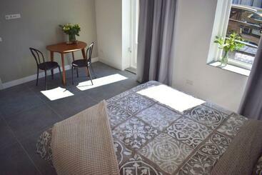 تختخواب و صبحانه In De Kloosterhof Gratis Privé Parkeren